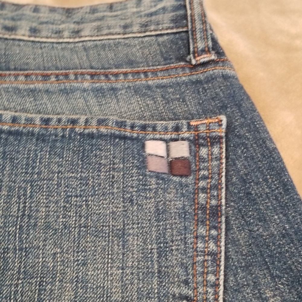 Salt Jeans - Picture 2 of 4
